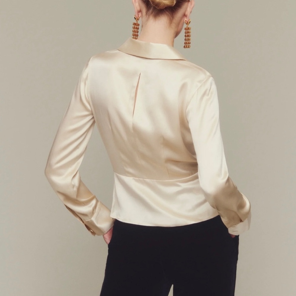 Reformation Rennes Silk Top - Picture 2 of 8